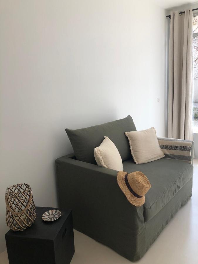 Maison Les Chenes 伊加里雷斯 外观 照片