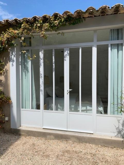Maison Les Chenes 伊加里雷斯 外观 照片